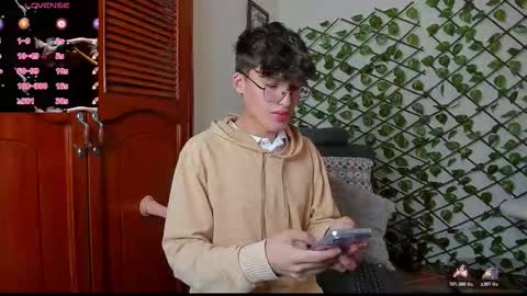 Neon online show from 1, 12, 2025