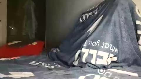 Snapshot of ben_blaze chatting on 1, 2, 2025 BEN online show from 1, 2, 2025