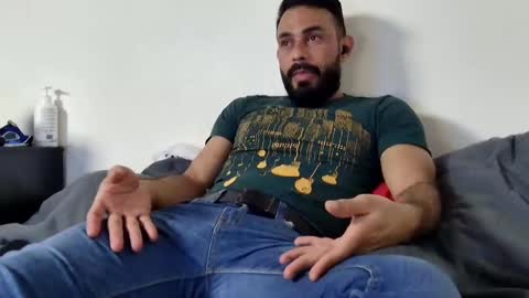 Snapshot of ben_blaze chatting on 5, 3, 2025 BEN online show from 5, 3, 2025