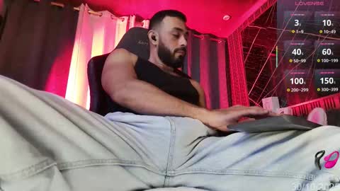 Snapshot of ben_blaze chatting on 30, 10, 2025 BEN online show from 30, 10, 2025