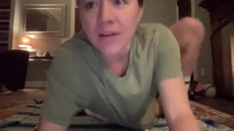 Snapshot of bendlikebecks chatting on 15, 11, 2025 bendlikebecks online show from 15, 11, 2025