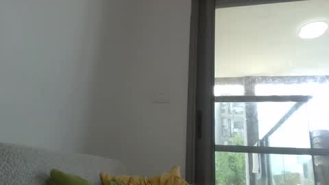 bendoor1 online show from 17, 9, 2025