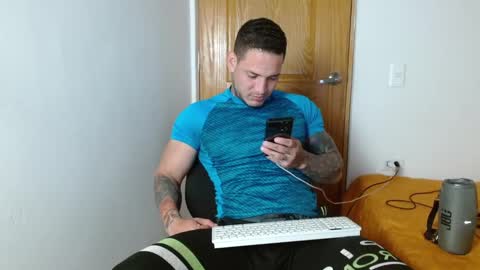benjamin_isaac online show from 9, 3, 2025