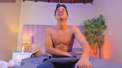 BENJAMIN online show from 31, 1, 2025