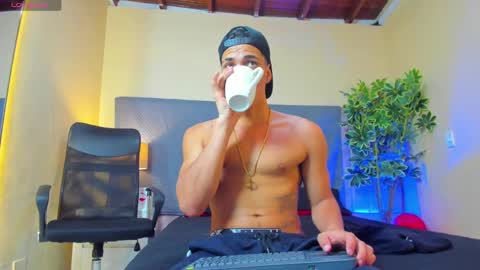 BENJAMIN online show from 16, 2, 2025