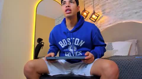 BENJAMIN online show from 3, 11, 2025