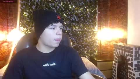 BENJAMIN online show from 29, 12, 2024