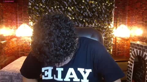 BENJAMIN online show from 4, 1, 2025