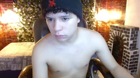 BENJAMIN online show from 5, 1, 2025