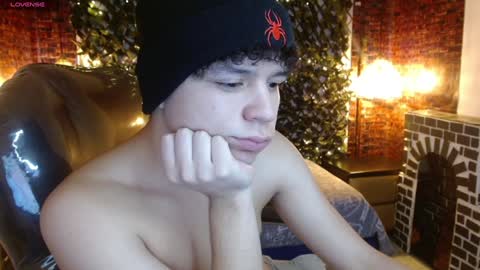 BENJAMIN online show from 6, 1, 2025