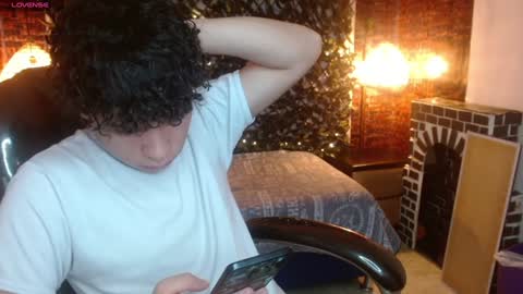 BENJAMIN online show from 8, 1, 2025