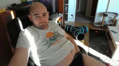 Snapshot of bennn54 chatting on 2, 2, 2025 Ben online show from 2, 2, 2025