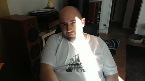 Snapshot of bennn54 chatting on 23, 2, 2025 Ben online show from 23, 2, 2025