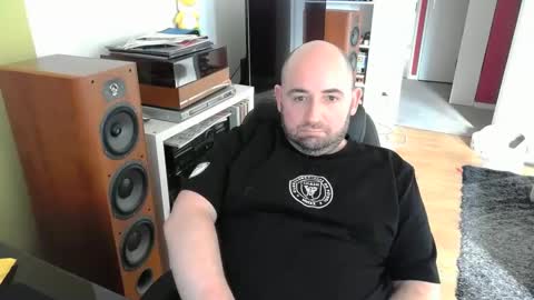 Snapshot of bennn54 chatting on 24, 2, 2025 Ben online show from 24, 2, 2025