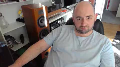 Snapshot of bennn54 chatting on 22, 11, 2025 Ben online show from 22, 11, 2025