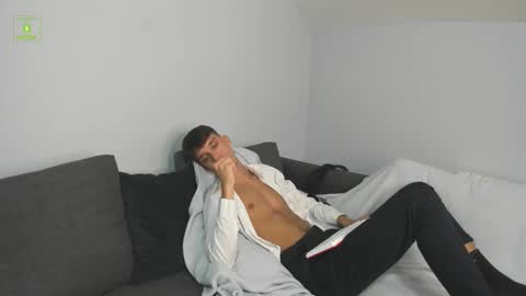 Snapshot of benny_powell chatting on 11, 10, 2025 Benny online show from 11, 10, 2025