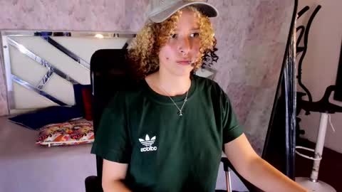 benny_wilson online show from 8, 11, 2025