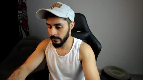 Snapshot of benpatrick69 chatting on 28, 1, 2025 ben online show from 28, 1, 2025