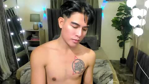 Snapshot of bentlyfuck chatting on 7, 11, 2025 bentlyfuck online show from 7, 11, 2025