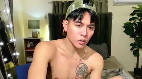 bentlyfuck online show from 28, 11, 2025