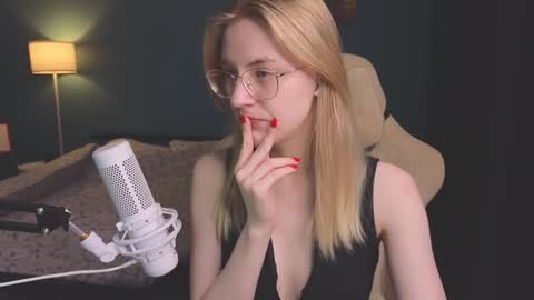 Alice online show from 5, 12, 2024