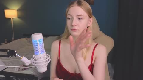 Alice online show from 5, 2, 2025