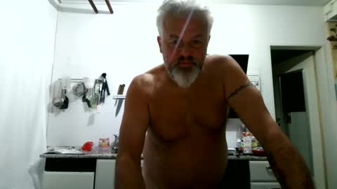 Snapshot of berg_boy chatting on 19, 3, 2026 Martin online show from 19, 3, 2026
