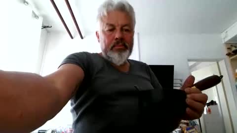 Snapshot of berg_boy chatting on 26, 3, 2026 Martin online show from 26, 3, 2026