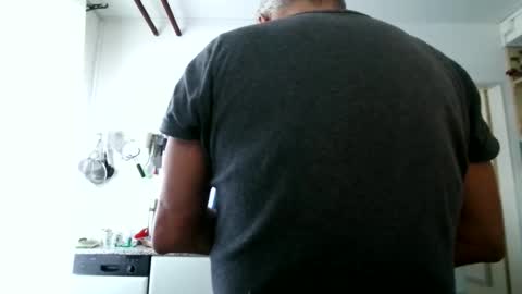 Snapshot of berg_boy chatting on 3, 4, 2026 Martin online show from 3, 4, 2026