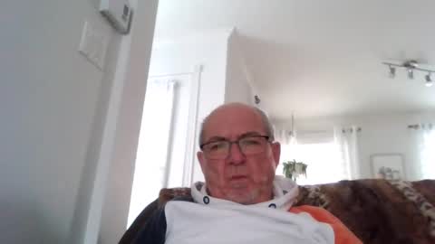 bernard1102 online show from 23, 1, 2025