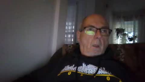 bernard1102 online show from 20, 9, 2025