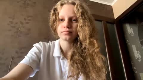 Sophia online show from 22, 9, 2025