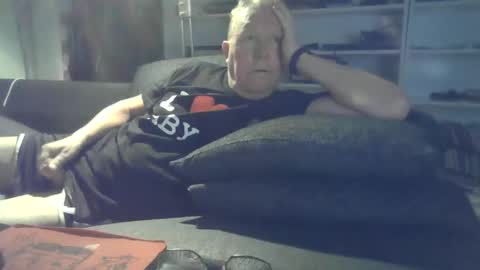 Snapshot of berra3232 chatting on 26, 10, 2025 berra online show from 26, 10, 2025