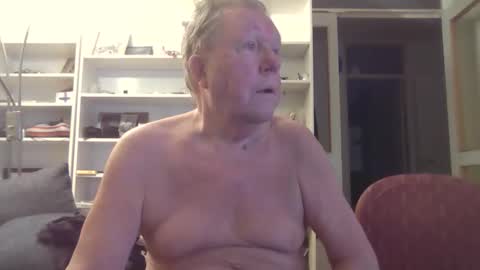 Snapshot of berra3232 chatting on 6, 1, 2026 berra online show from 6, 1, 2026