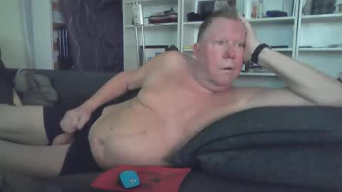 Snapshot of berra3232 chatting on 16, 1, 2026 berra online show from 16, 1, 2026