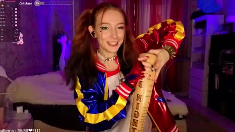 Snapshot of berrryjelly chatting on 26, 10, 2025 Hi Im NikaComing back online on Monday 3 online show from 26, 10, 2025