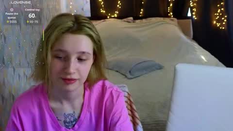 Your sweet Tara and Eva online show from 22, 3, 2026