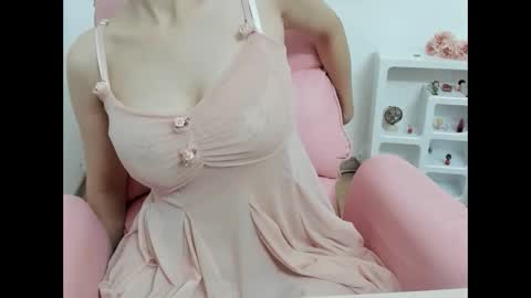 Snapshot of berryberry88 chatting on 14, 11, 2025 berryberry88 online show from 14, 11, 2025