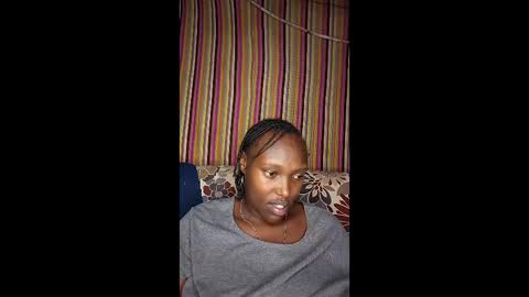 Snapshot of berrythighs chatting on 8, 3, 2026 berrythighs online show from 8, 3, 2026