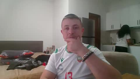 Snapshot of best_ass2000 chatting on 6, 3, 2025 best_ass2000 online show from 6, 3, 2025