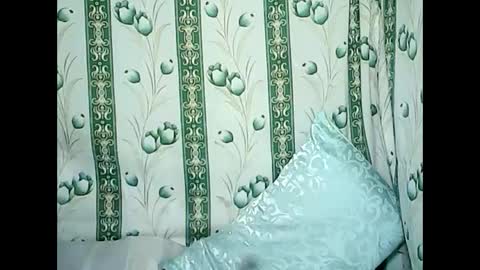 betty_83 online show from 11, 1, 2025