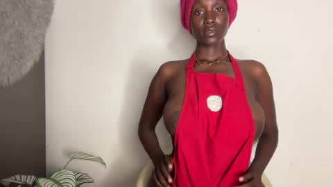 Snapshot of betty_fire_ chatting on 8, 11, 2025 Adah online show from 8, 11, 2025