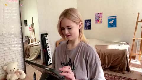 Snapshot of bettymorante chatting on 13, 3, 2026 Hinata online show from 13, 3, 2026