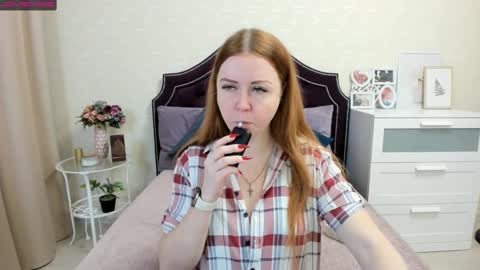 Mila Sweet online show from 24, 2, 2025
