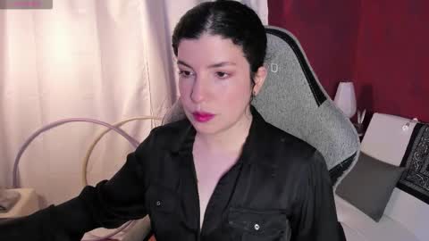 Snapshot of beyondsteel chatting on 25, 11, 2025 beyondsteel online show from 25, 11, 2025