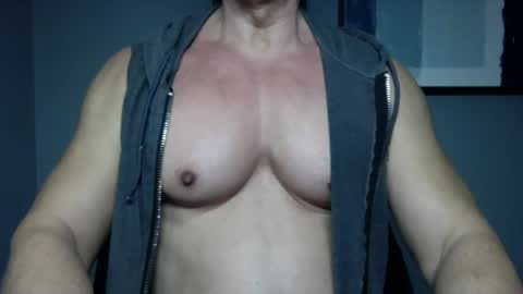 BGDKMUSCLEGUY - SELECTED BY CHATURBATE AS A TOP BROADCASTER FOR 2023 online show from 6, 1, 2025