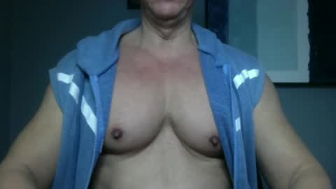 BGDKMUSCLEGUY - SELECTED BY CHATURBATE AS A TOP BROADCASTER FOR 2023 online show from 19, 1, 2025