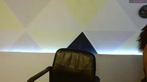 bia_lux online show from 26, 11, 2025