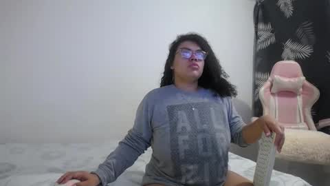 Snapshot of bianca_boobs chatting on 6, 11, 2025 Bianca Tuesday to Sunday from 2am to 6am UTC-5 online show from 6, 11, 2025