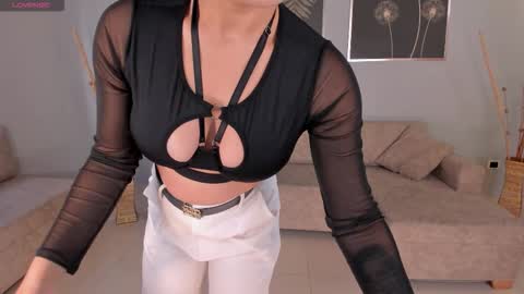 Bianca Pierce online show from 4, 10, 2025